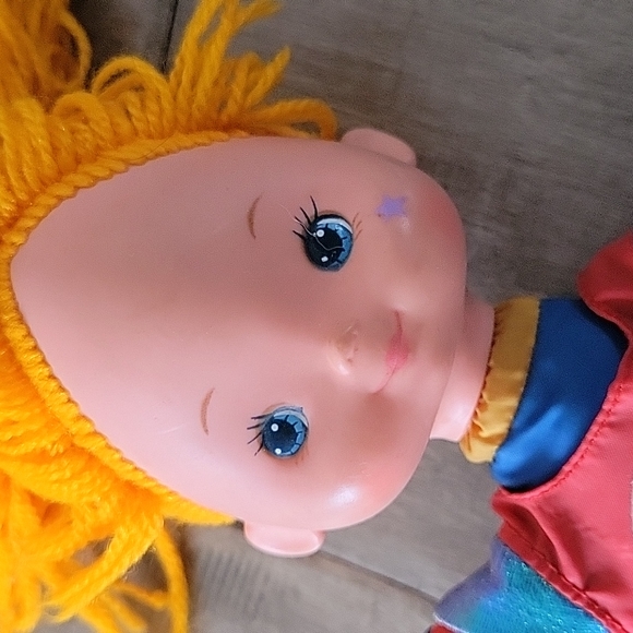 Vintage 1983 Rainbow Bright 12' Doll by Hallmark - Picture 3 of 7